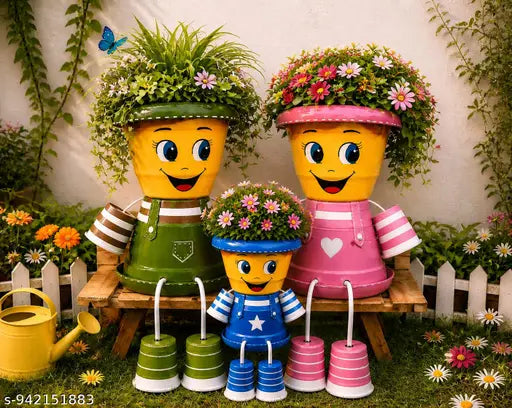 Smiley Sprouts Family,Cute Family Planter Set of 3 | Cartoon Character Flower Pots | Decorative Garden & Balcony Planters for Indoor Outdoor Home Decor,gifting planters