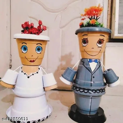 Standing planters couple in party,best option for gift,gardwn decor planters,pots new design,pots for plant trandyplanters,