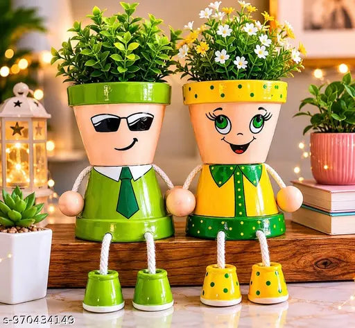 Cute Couple Planter Set for Indoor Plants ,Hanging Legs Decorative Flower Pots, Plastic Cartoon Character Planters for Home Decor, Balcony, Living Room & Office