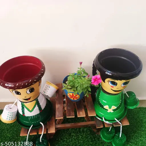 Planters,Planters for balcony,Artificial flower pot,Flower pot,Fancy Planter,Wall planters,Balcony planter,Planter flower,Planters for living room,Hanging planter,Pot,Plastic planter,