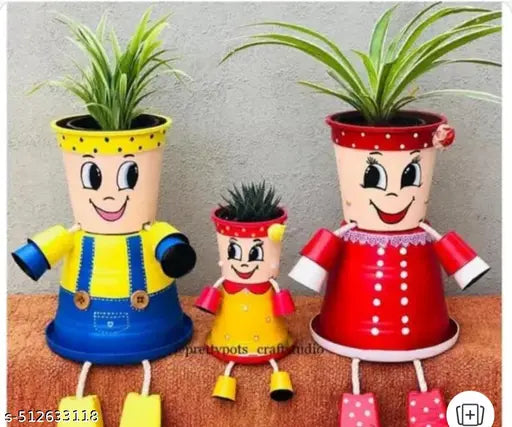 Useful planters,trendy pots,unique planters,family pots,Mom Dad and kid planters,tiny pots,balcony decor,home decor pots balcony planters,living room pots,tiny planters