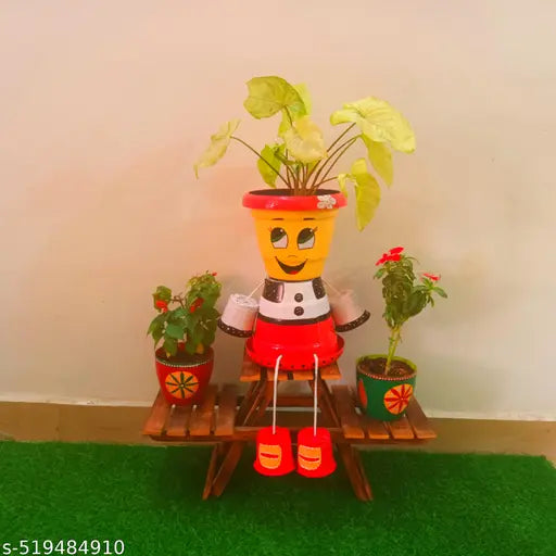 Planter stand,planters,hanging planters,indoor pots,outdoor pots,pots for balcony,pots for home,cartoon planters,