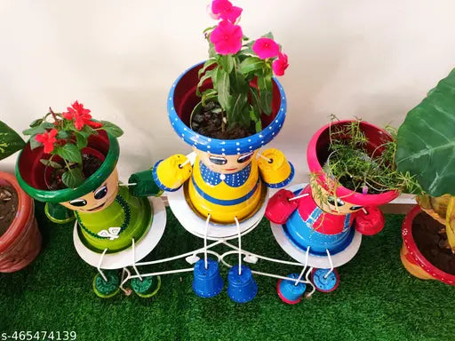 Pot for plany,planters  for balcony,trendy pot,pot for living room pot for decor,pot for indoor plants,decor pot,indoor outdoor pot,fancy pot,home entrance pot,home decor pot,balcony pot