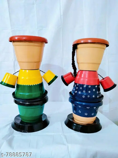 Cute Couple Art Handcraft Planters For Garden Pots And Planters, Home Decor, Garden Decor, Garden pots for Balcony Decoration, Gifting ( Pack Of 2 )