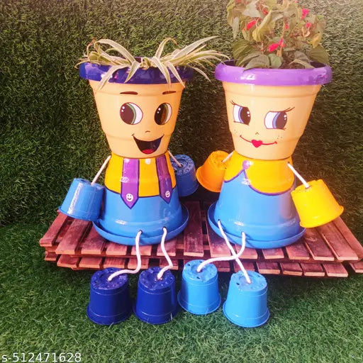 Pots,unique flower pot,trendy flower pots,flower pot,home decor planters,balcony planters,garden pots,trendy unique pot