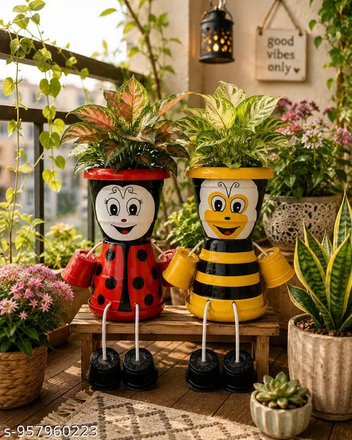 Cute Ladybug & Honey Bee Planter Set , Handmade Decorative Flower Pots for Indoor & Outdoor Garden, Balcony, Home Decor Gift