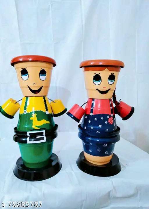 Cute Couple Art Handcraft Planters For Garden Pots And Planters, Home Decor, Garden Decor, Garden pots for Balcony Decoration, Gifting ( Pack Of 2 )
